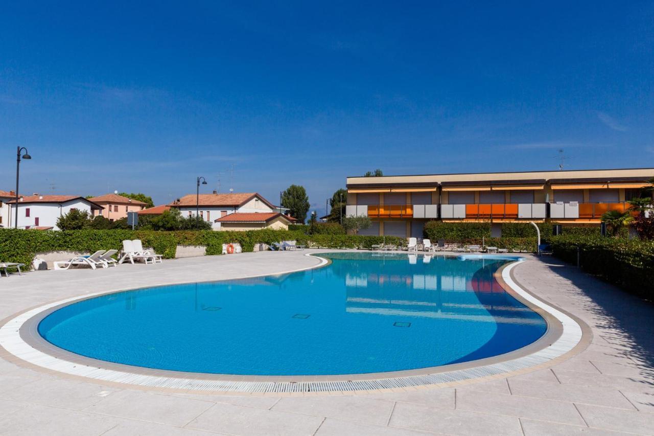 Appartamento Atlantis Sirmione Bagian luar foto