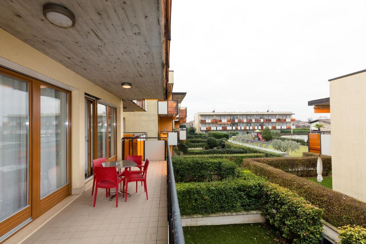 Appartamento Atlantis Sirmione Bagian luar foto