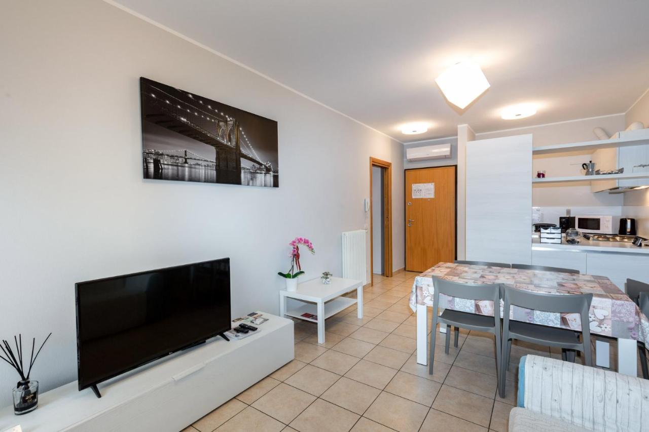 Appartamento Atlantis Sirmione Bagian luar foto